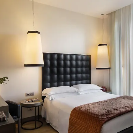Starhotels Echo 4* Milano