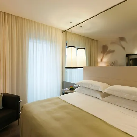 Hotel Starhotels Echo Milano