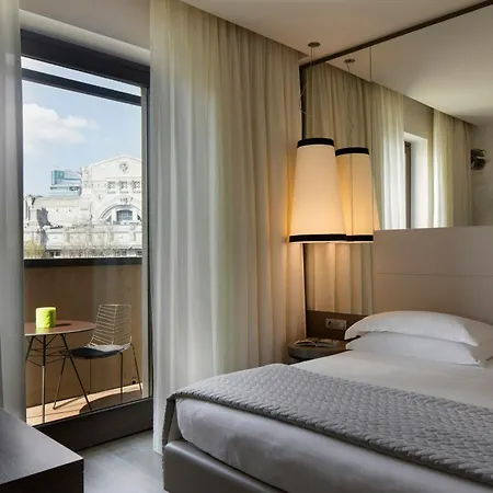Hotel Starhotels Echo Milano