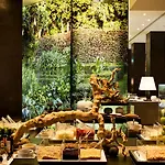 Starhotels Echo Hotell 4*