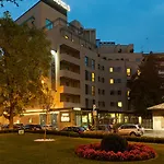 Hotell Starhotels Echo