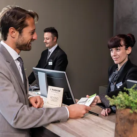 Ξενοδοχείο Starhotels Echo 4*
