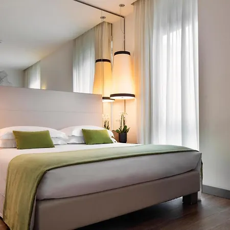 Starhotels Echo 4* Milaan