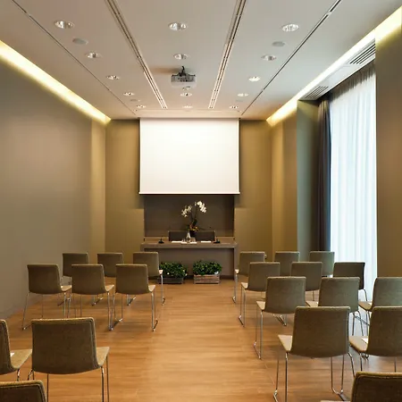 Starhotels Echo Milano
