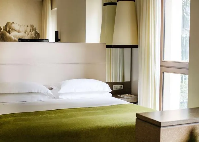 スターホテルズ エコー 4*