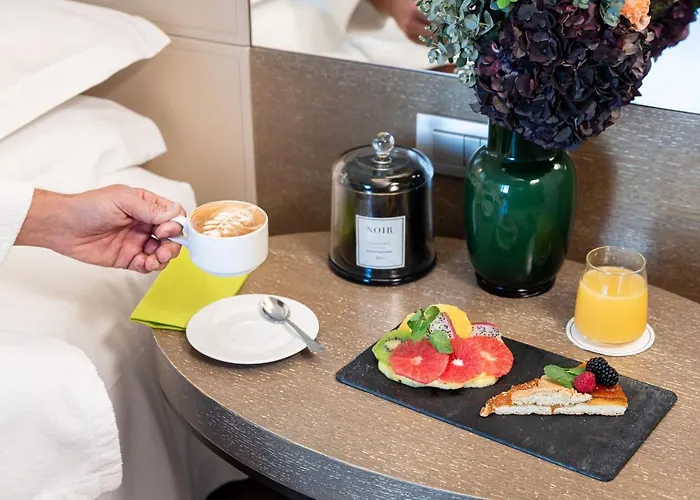 スターホテルズ エコー