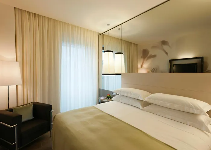 ホテル スターホテルズ エコー ミラノ