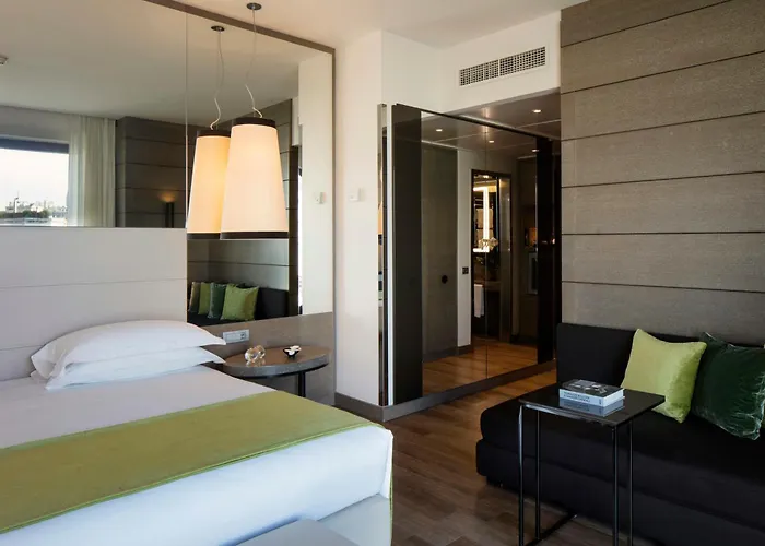 ホテル スターホテルズ エコー 4*