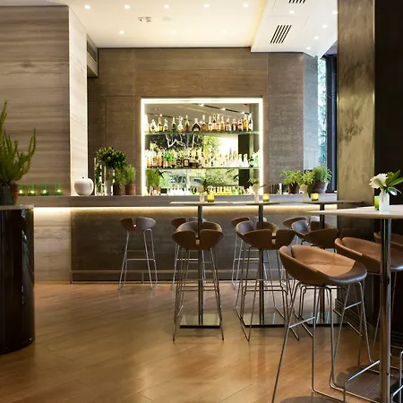 星际埃科酒店 4*